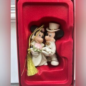 Lenox Disney Minnie’s Dream Wedding Ornament-BRAND NEW